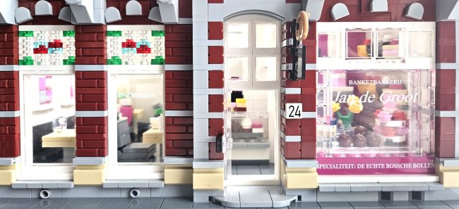 LEGO-interpretatie van de Bosch Bol-winkel